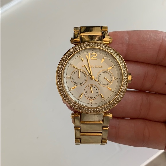 Michael Kors Watch Gold - Picture 1 of 4